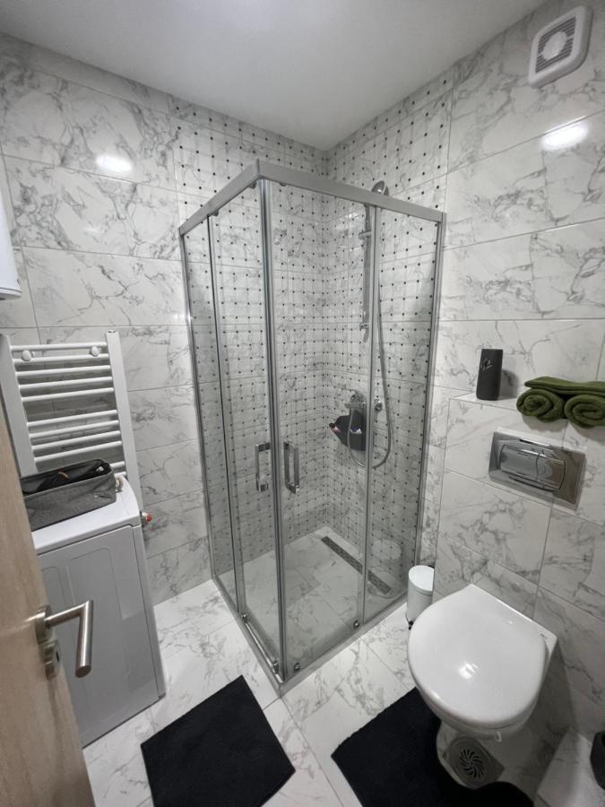 Čačak Jungle Lux Apartment المظهر الخارجي الصورة
